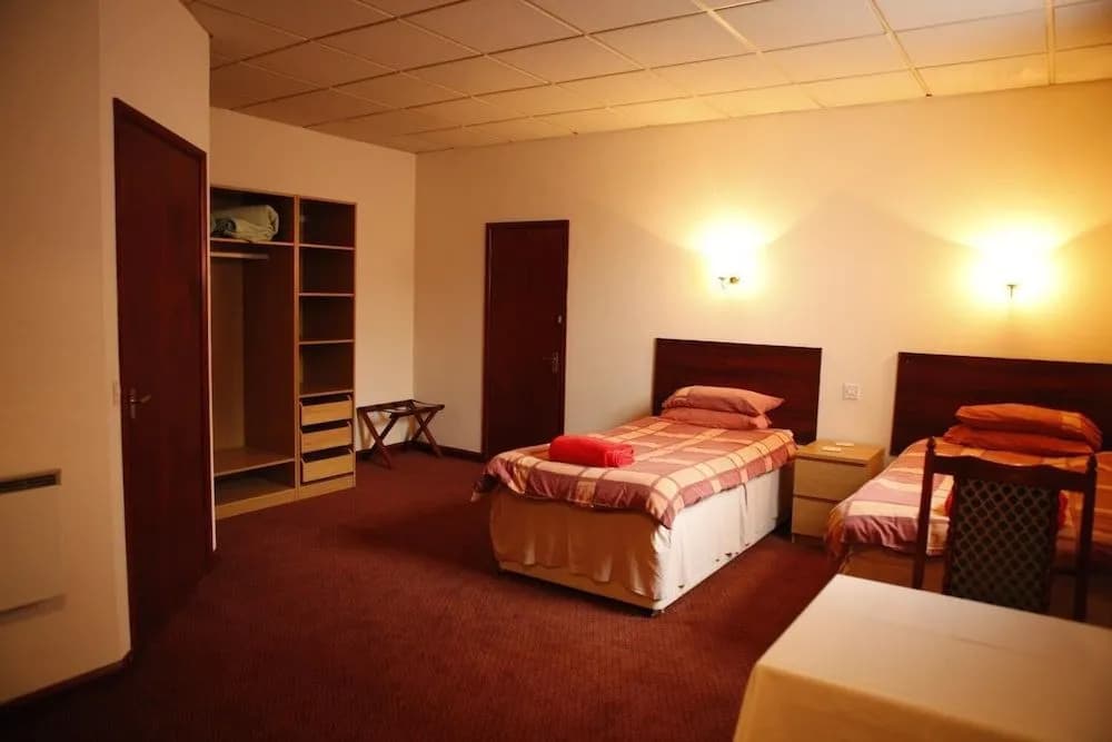 Riverside Hotel - photo 5