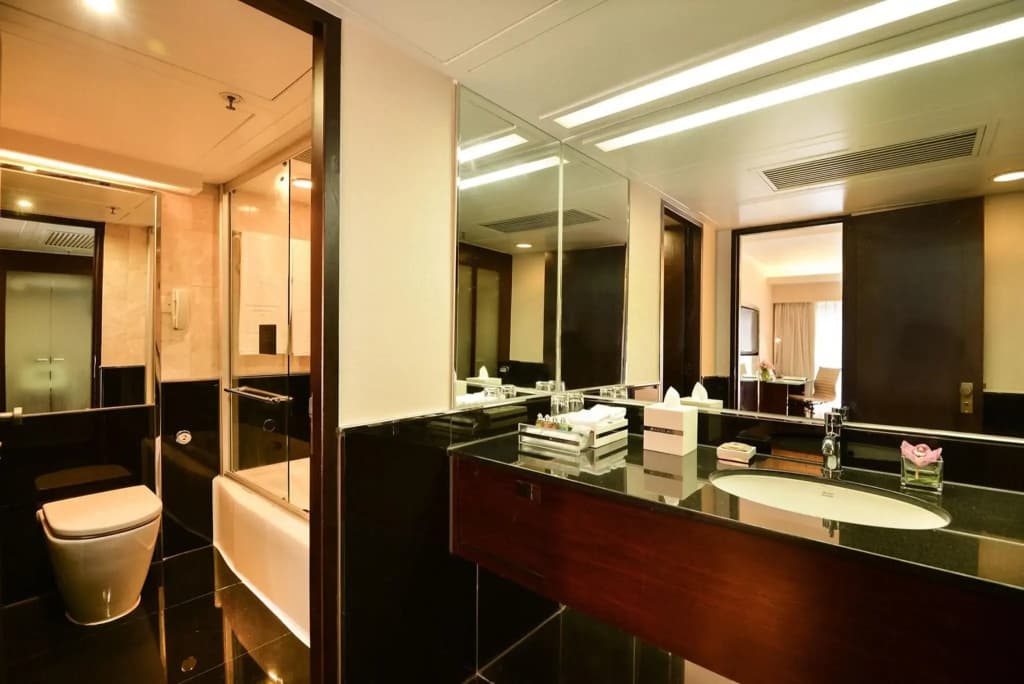 Regal Kowloon Hotel - photo 8