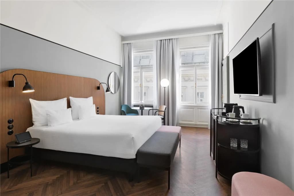 Hotel Astoria Vienna, Curio Collection by Hilton - photo 42