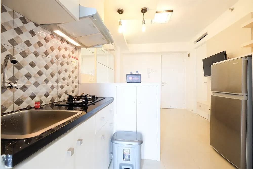 Bassura City Apartment with City View - photo 17