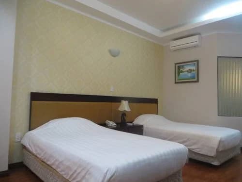 Dien Luc Bai Chay Hotel - photo 4