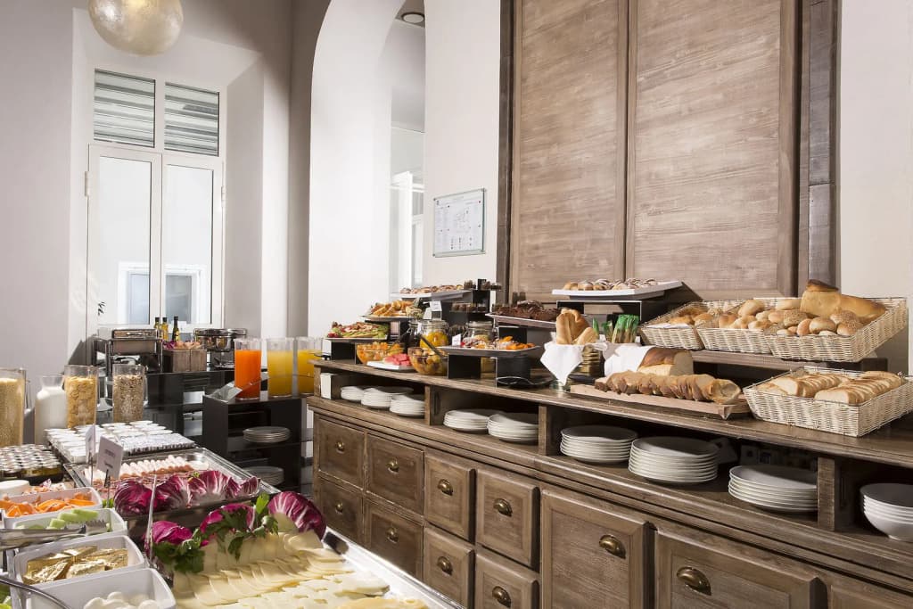 Rome Life Hotel - photo 12