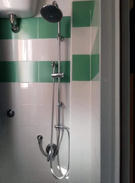 small single room - photo 15