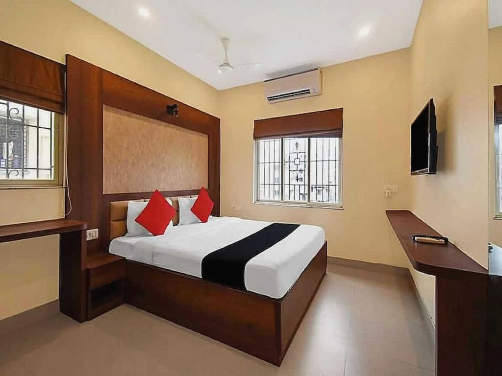 Collection O 80638 Roshans Inn - photo 4
