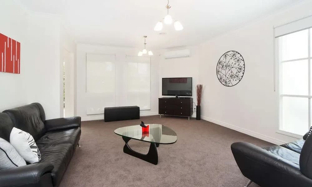 Smart Caulfield Townhouse - photo 4