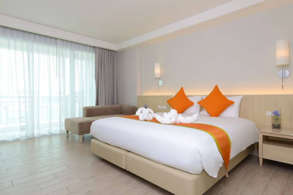 Hisea Huahin Hotel - photo 6