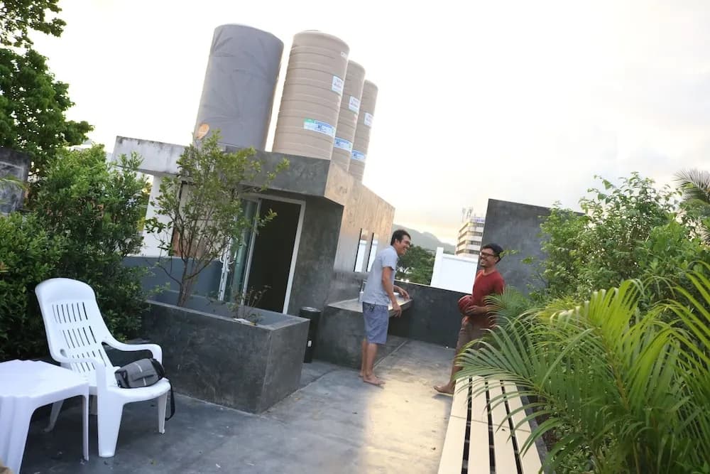 Black Panther Hostel - photo 15