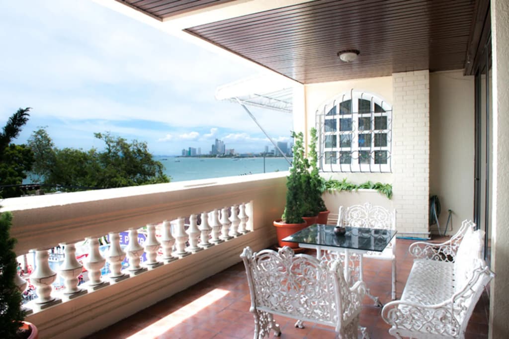 Lido Beach Hotel Pattaya - photo 7