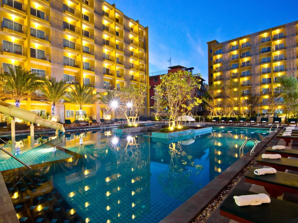 Grand Bella Hotel - photo 16