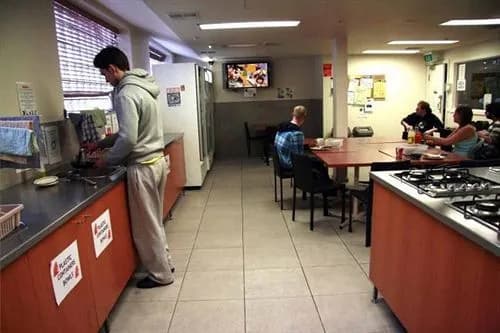Habitat HQ - Hostel - photo 28