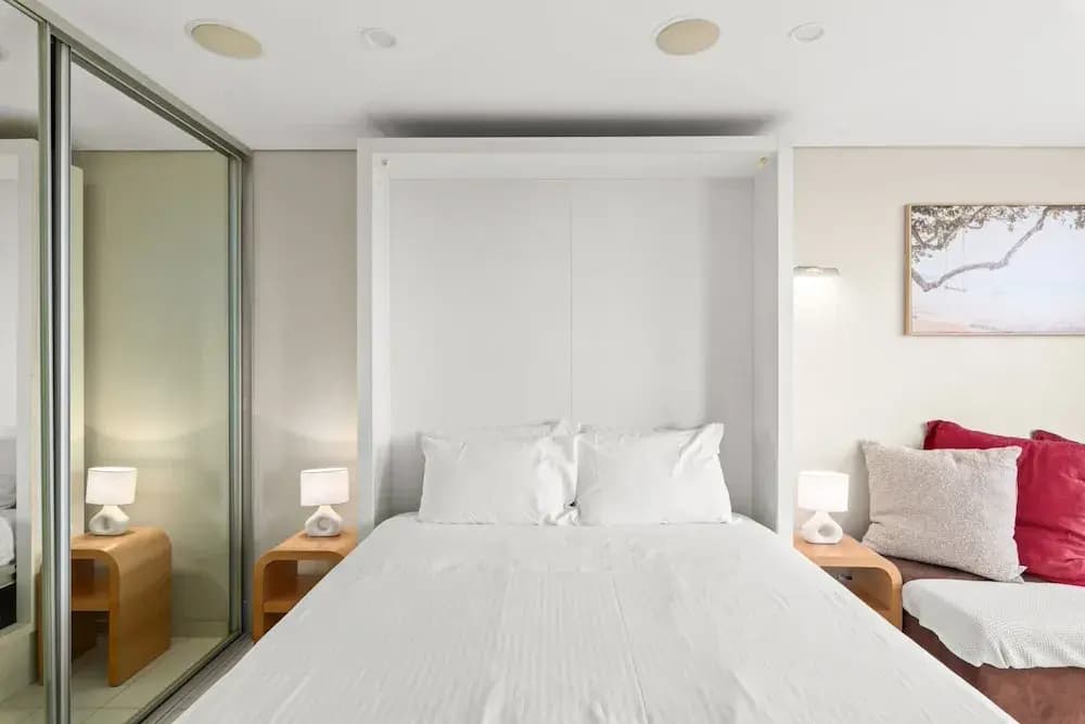 Bondi Studio Apartment With Pool & Rooftop Views - photo 3