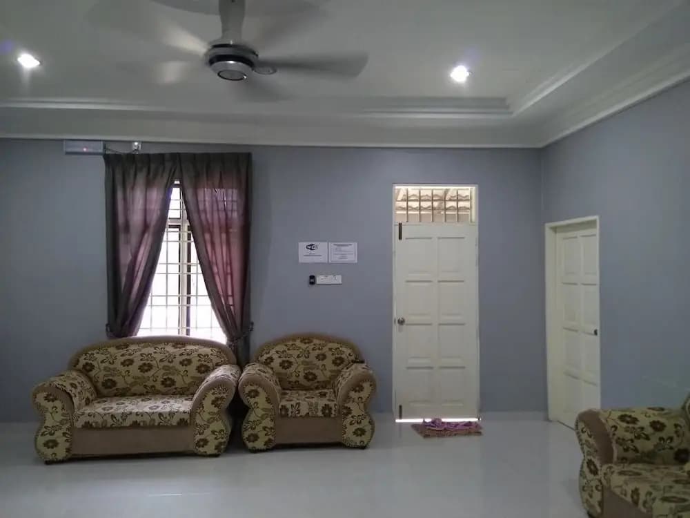 Relaxs Homestay - photo 2
