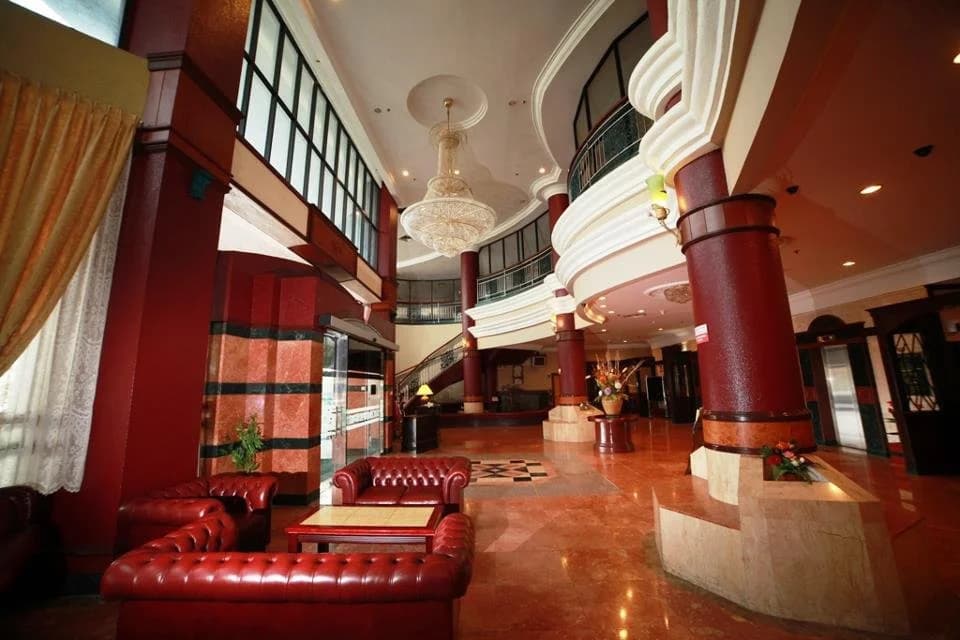 New Pacific Hotel - photo 2