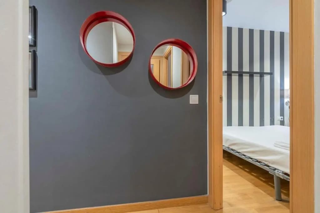 Modern and bright apartment in Eixample 3-2 - photo 2