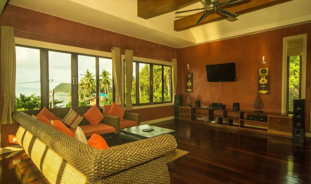 The Villa Hacienda - photo 1