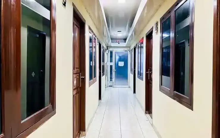 Taisir Residence Near Palmerah Mitra RedDoorz - photo 11