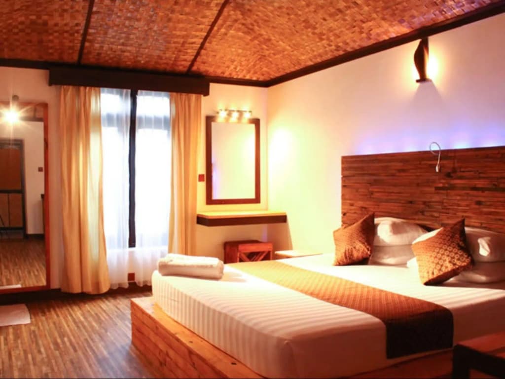 Yonder Retreat Folhudhoo - photo 8