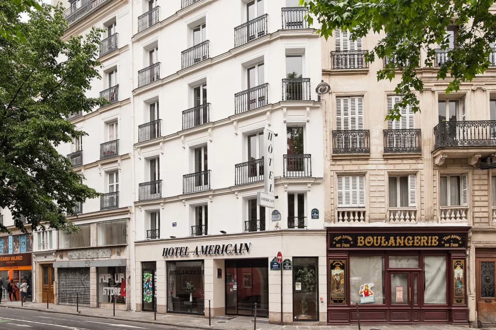 Hotel Americain - main photo