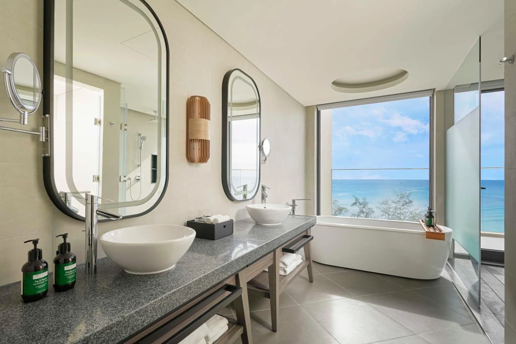 Crowne Plaza Phu Quoc Starbay by IHG - photo 11