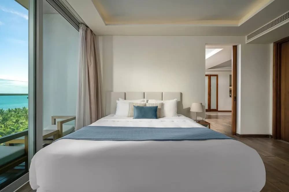 Exclusive 120sqm 2bdr Corner Suite Rooftop Pool - photo 3