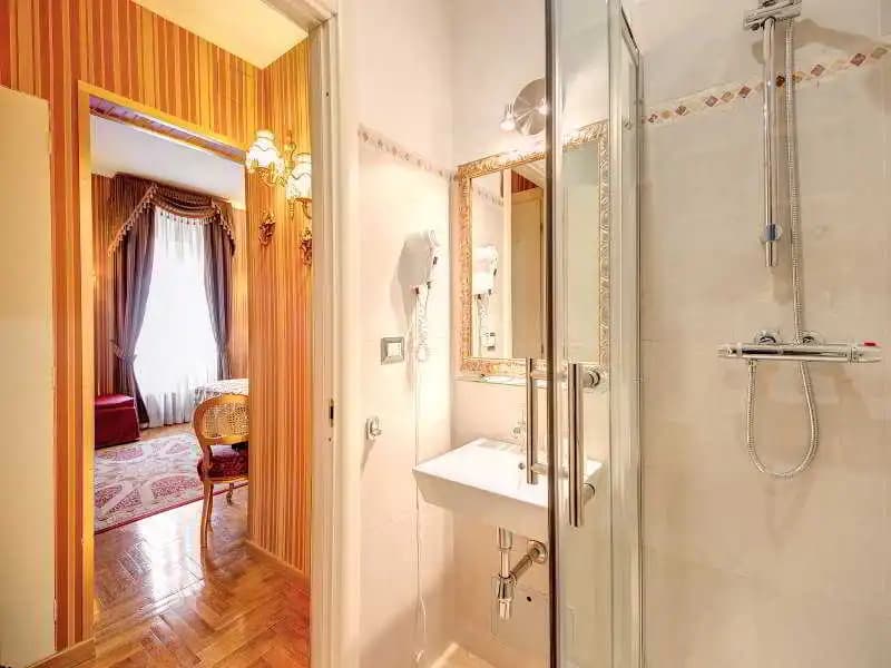 DCBoutiqueHotel - photo 9