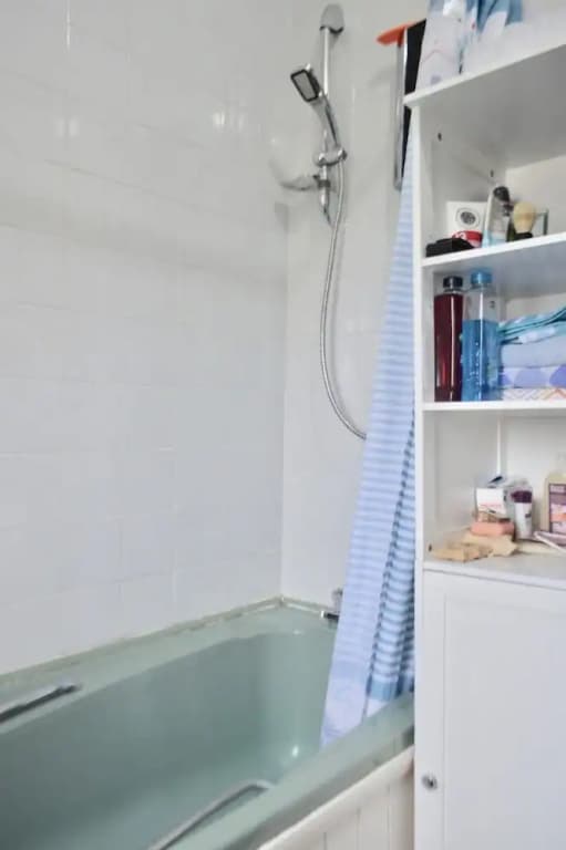 2 Bedroom Flat In Morningside With Private Garden - photo 7