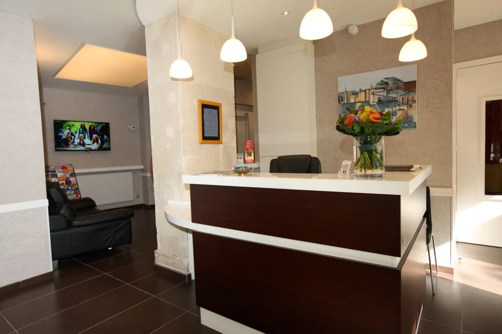 Hôtel Sunny - photo 2