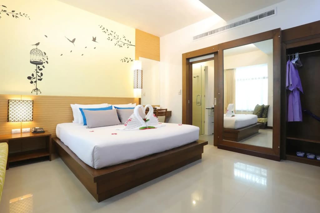 A2 Pool Resort - photo 4