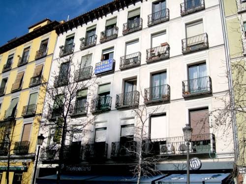 Hostal Residencia Fernandez - photo 1