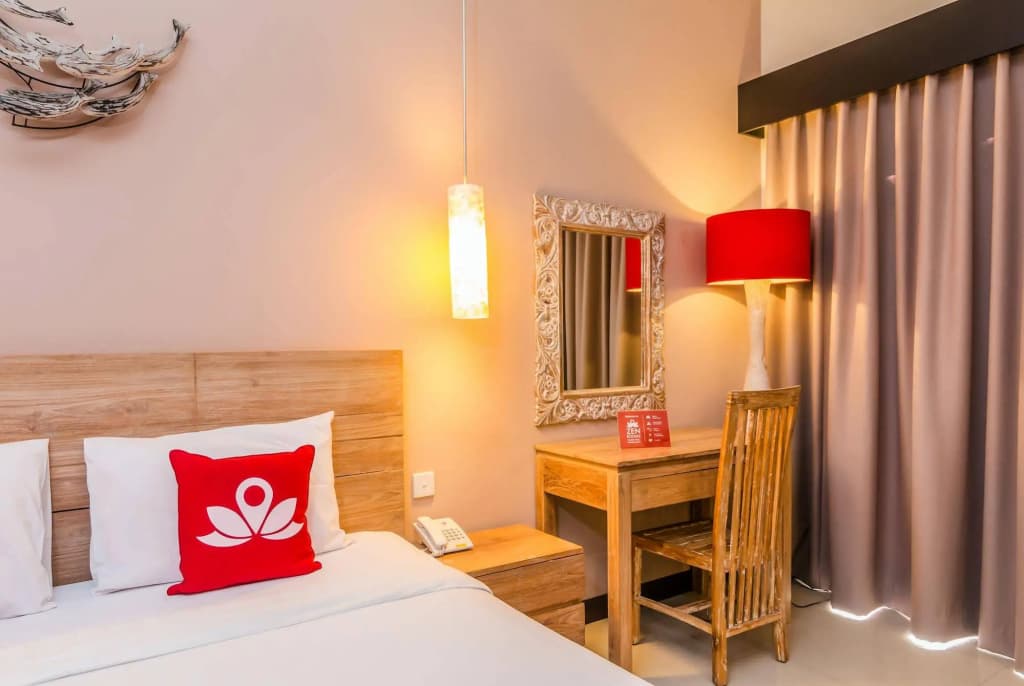 ZEN Premium Seminyak Eka Laweya - photo 4