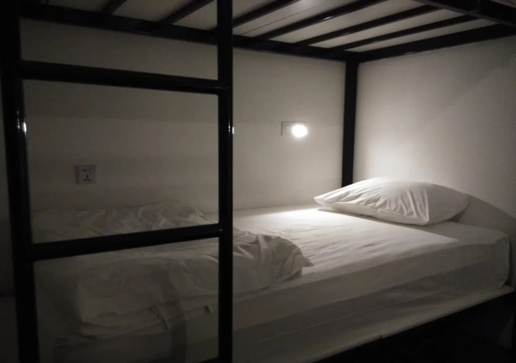 Alor Bunker Home - photo 5
