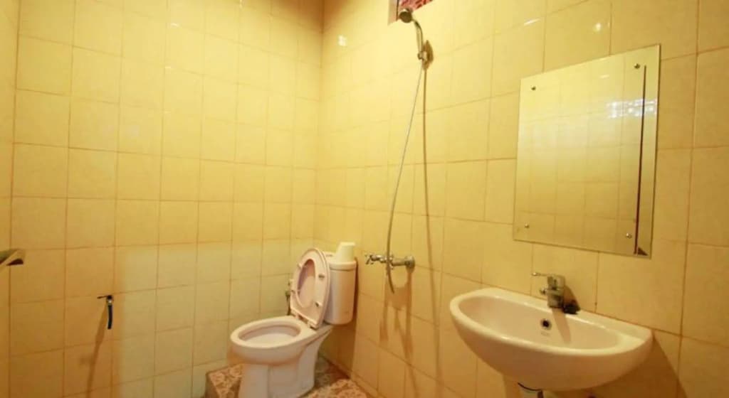 Suparsa's Home Stay - photo 8