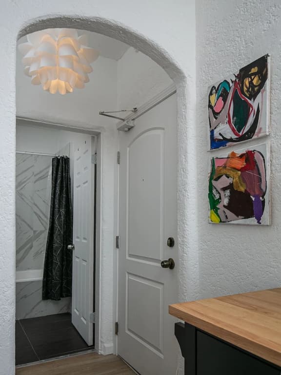 Beautiful Studio Near Hollywood! Sleeps 2! - photo 20