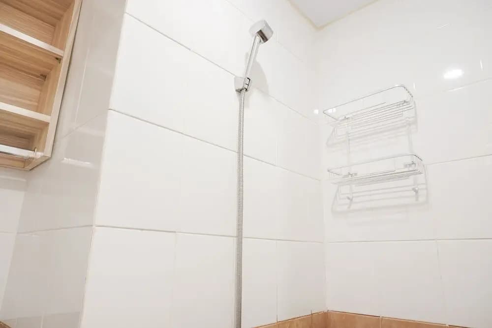 Vibrant 2Br With Sofa Bed Apartment At Green Pramuka City - photo 6