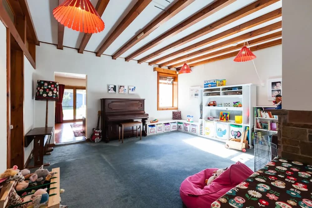 KELLY, 3BDR Northcote House - photo 10