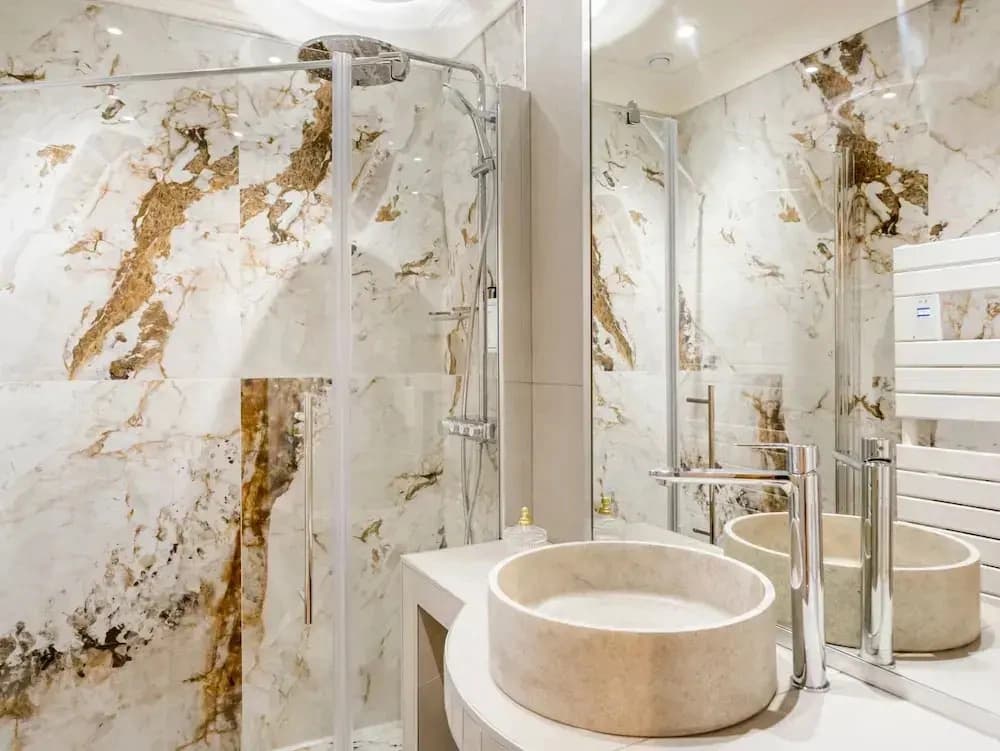 Merveil Luxury Suite - Bvd Saint Denis - photo 7