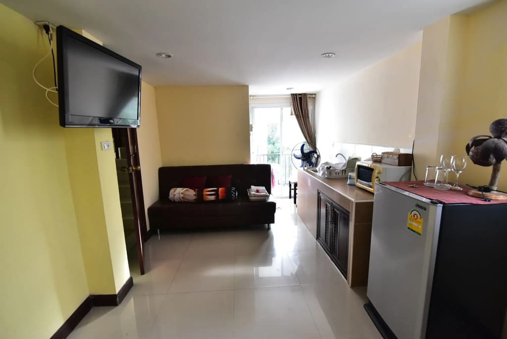 Joy House - photo 17