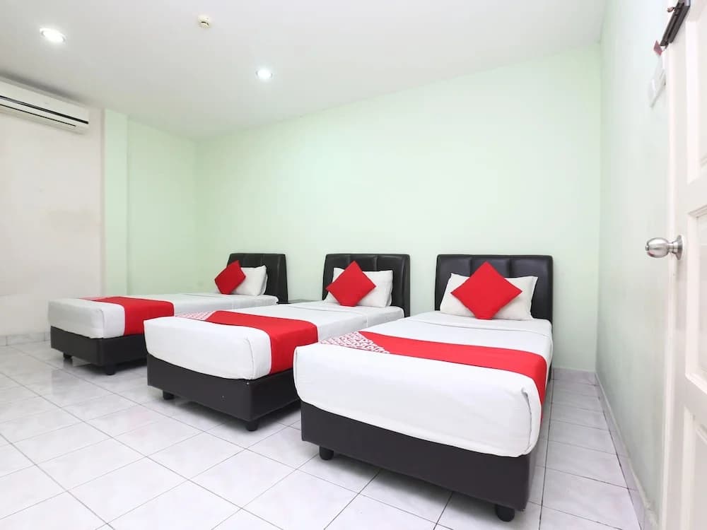 Kb 7 Days Hotel By OYO Rooms - photo 32