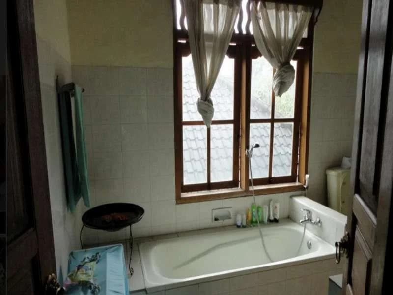 Family Guest House - photo 7