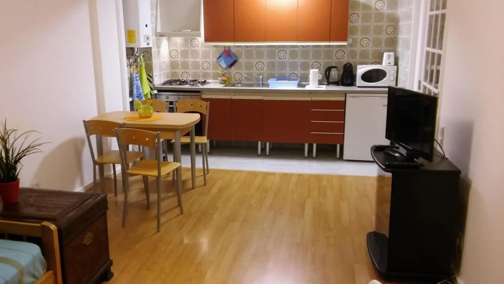 Zen Newton Apartment - photo 1