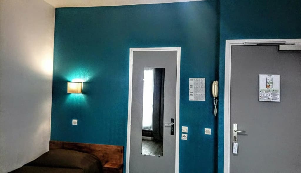 Acacia Hotel - photo 13