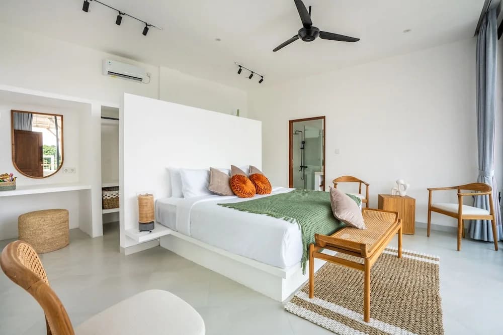 Villa Ozkar - Elegant 3 Bedroom Villa with Pool & Sunset Terrace - photo 5