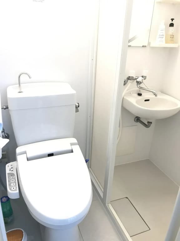 Osaka Sinsei Guest House - photo 8