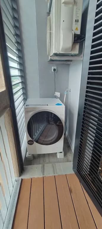 THR1 Cozy Studio with Netflix SKYTREES - photo 10