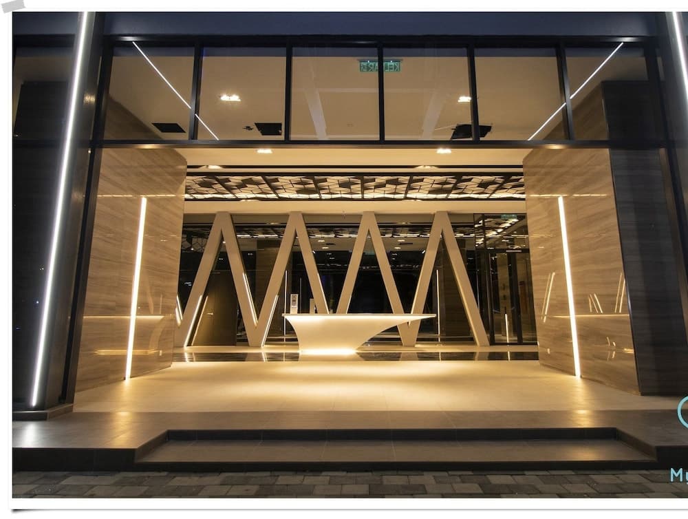 Expressionz Professional Suites by KL101 - photo 11