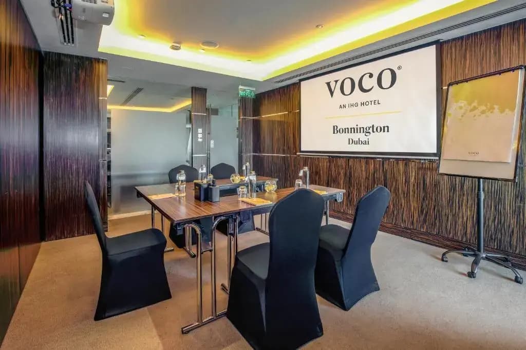 Voco Bonnington Jumeirah Lakes Towers - photo 10