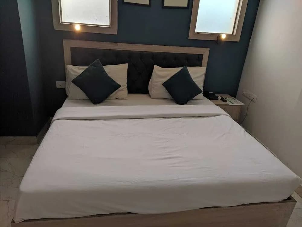 Hotel Nazeer by Adb Rooms - photo 2