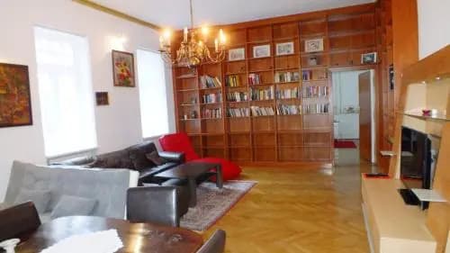 Royal Palace Home - photo 4