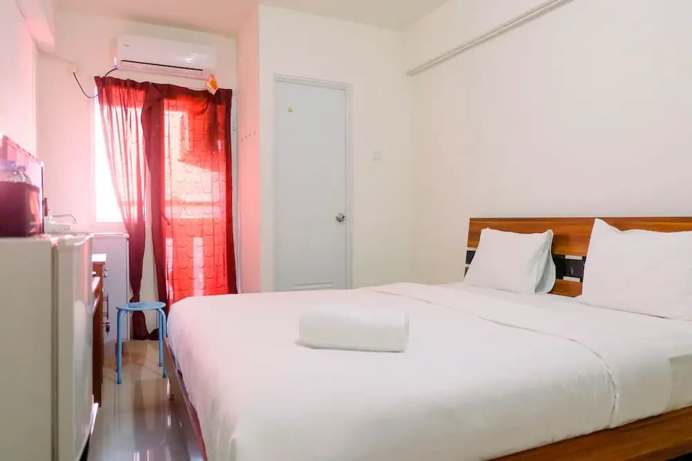 Simply Studio Apartment at Green Pramuka City - photo 2