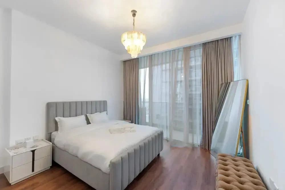 Chic 1BR Canal View at Waves Tower - photo 3